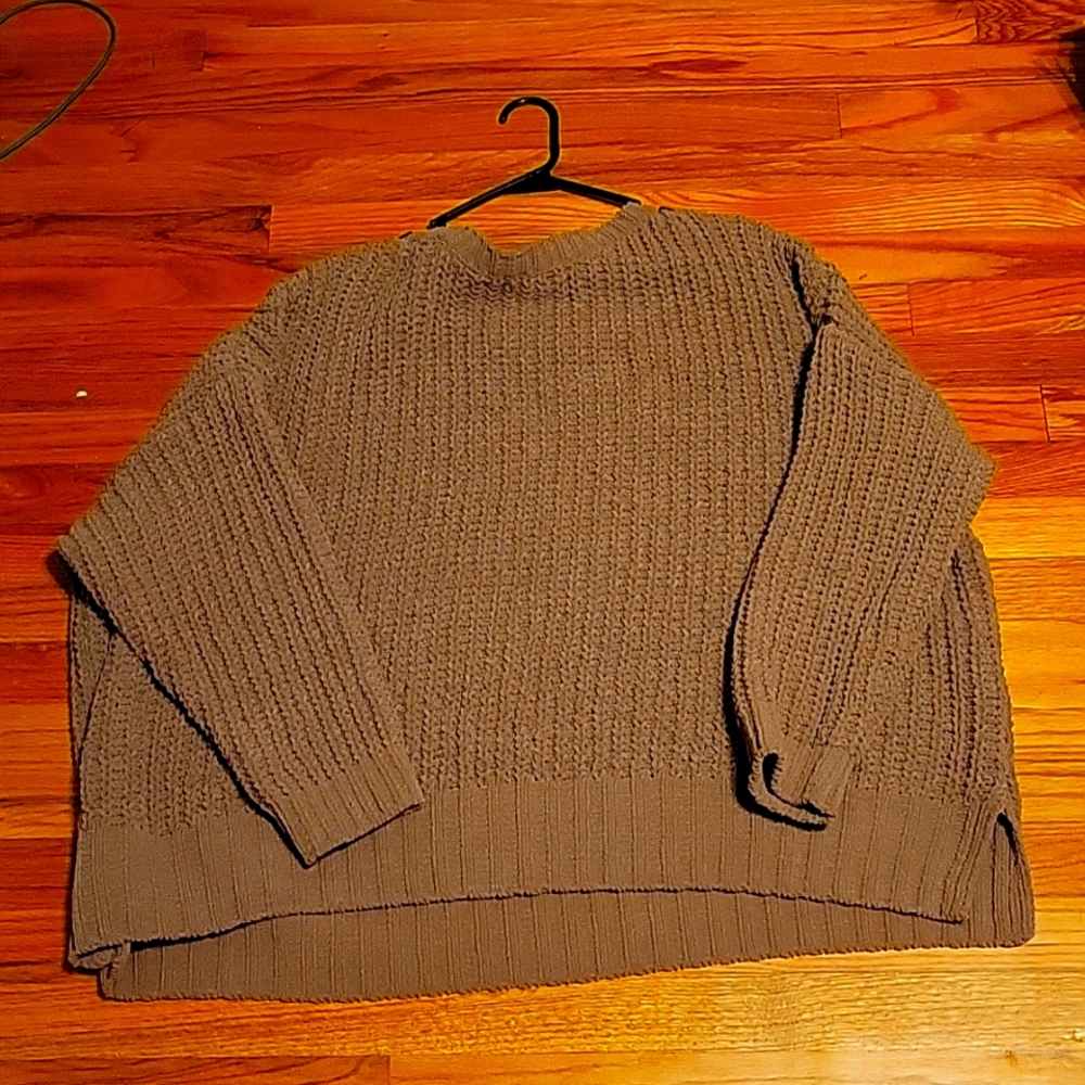 American eagle  sweater